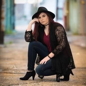 Meet your Posher, Kaya